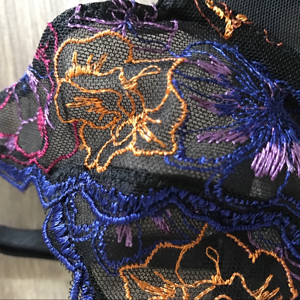 NEW Free People Black Embroidered Floral Bra - Picture 4 of 7